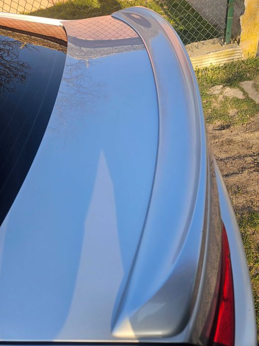 Lexus is 250 оригинален спойлер