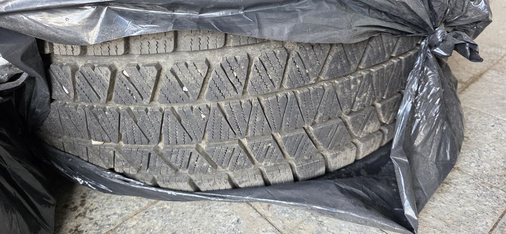Автошины Bridgestone Blizzak Ice