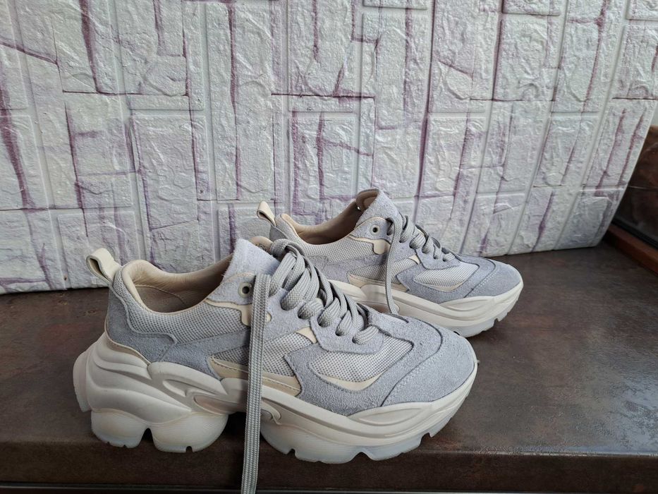 дамски обувки,спортни,маратонки на платформа,сникърси,Bronx 39