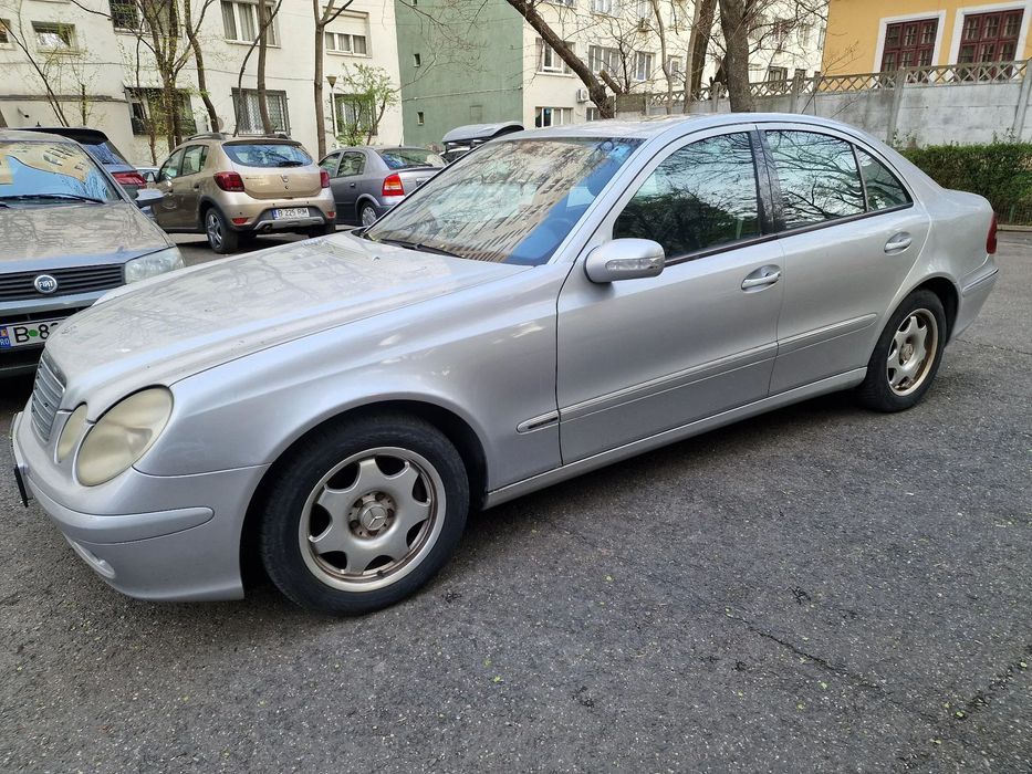 Mercedes-Benz E E Class W211, Automata, Airmatic, Piele, Navi orig, Xenon...