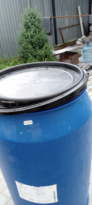 Бочка 235 литров