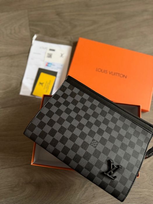 Мъжка нова чанта