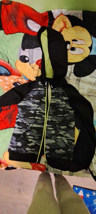 Детски суитчър с качулка