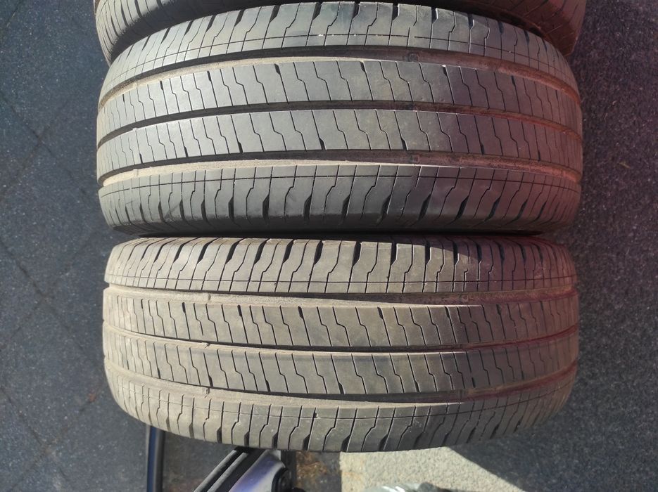 235/65/16 Continental