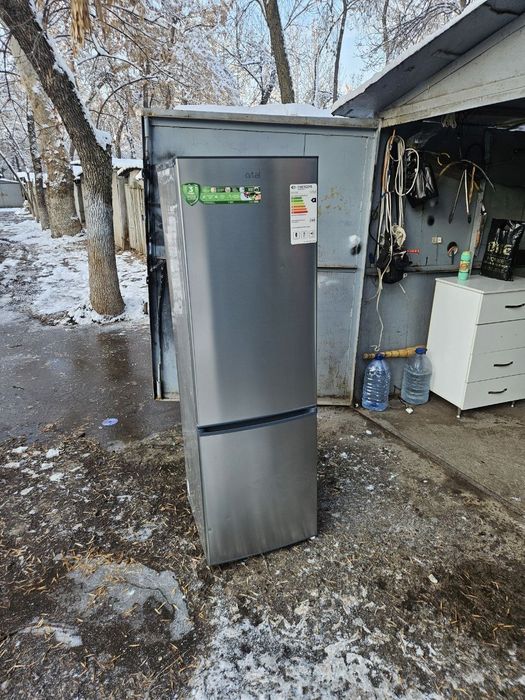 Продаётся холодильник Артел в идеальном состояние