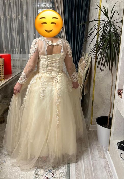 Вечерный платье.