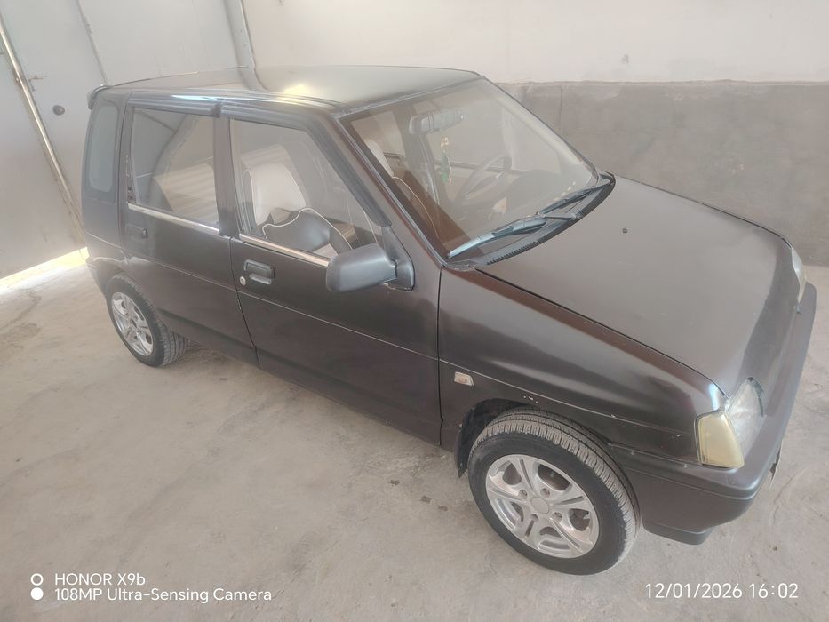 Tiko sotiladi 2001 yil tayyor minishga gaz benzinda