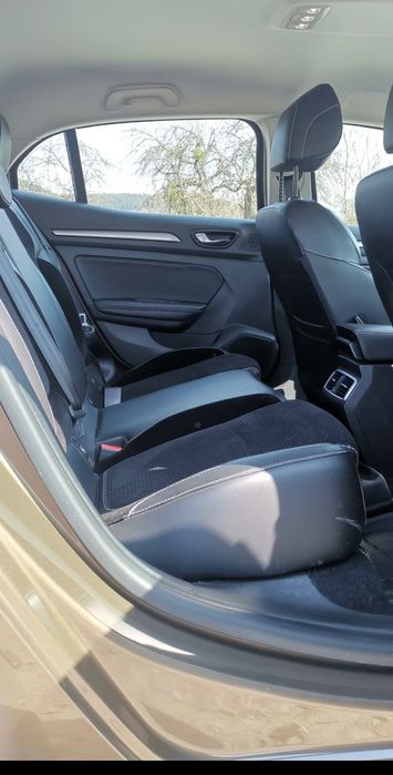 Renault Megane 2017 | 111k km | Full extra | Gata de drum – 7500 FIX