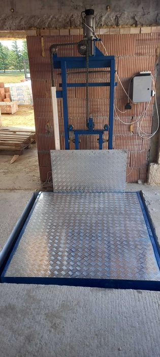 Платформи за инвалиди от ХАСПЕЛ ЕООД НА НИСКИ ЦЕНИ