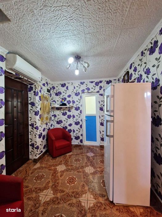 Pantelimon -casa  – 93 mp utili, teren 275 mp, an 1980, zonă liniștită