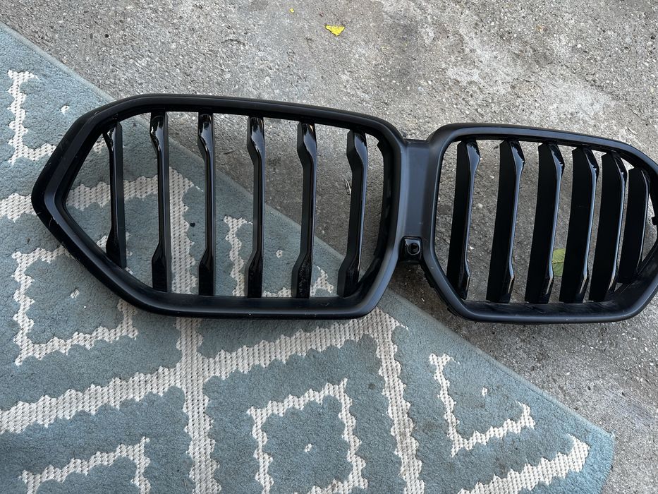 Grilă radiator  bmw x6.g06.