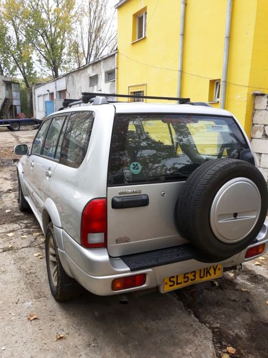 Dezmembrez suzuki grand vitara xl7