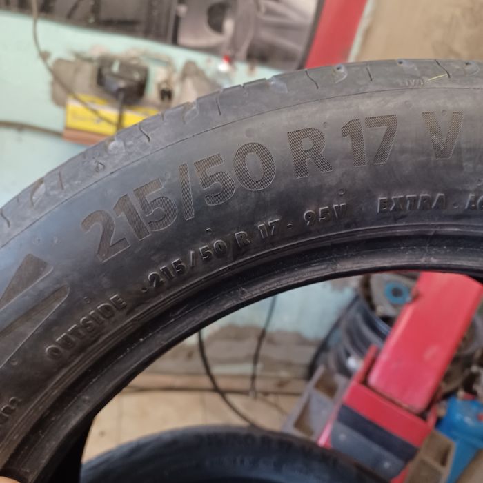 215 50 17 Continental 2бр летни дот23