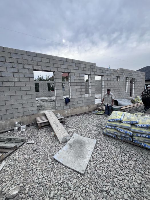 Строители Узбеки