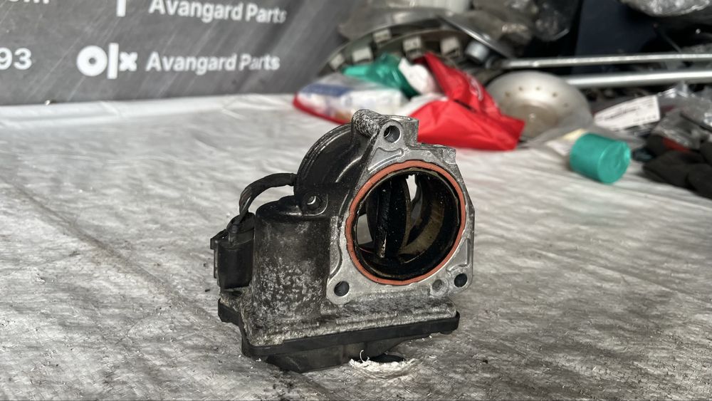 Дроселова клапа VW Golf 5