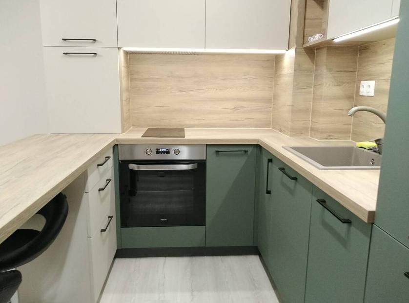 Дава се под наем Едностаен апартамент в Пловдив, Кършияка - 50 кв.м за 400 € - Снимка #2