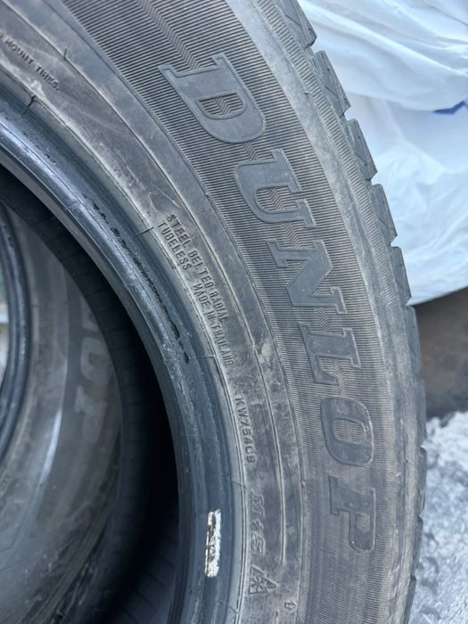 dunlop winter maxx SJ8 115R,
