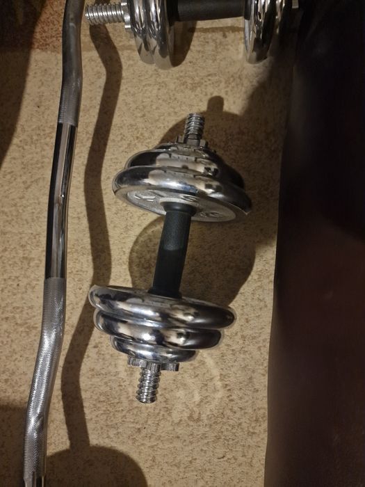 Спорт инвентарь,в комплекте