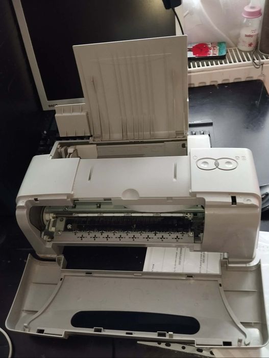 Vând tastatura skiler oled  +calculator + imprimanta +casti sony în stare buna