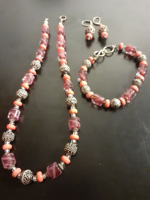 Colier, bratara si cercei di  argint si sticla de murano