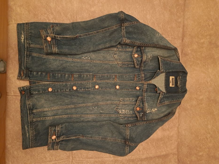 Джинсовая куртка