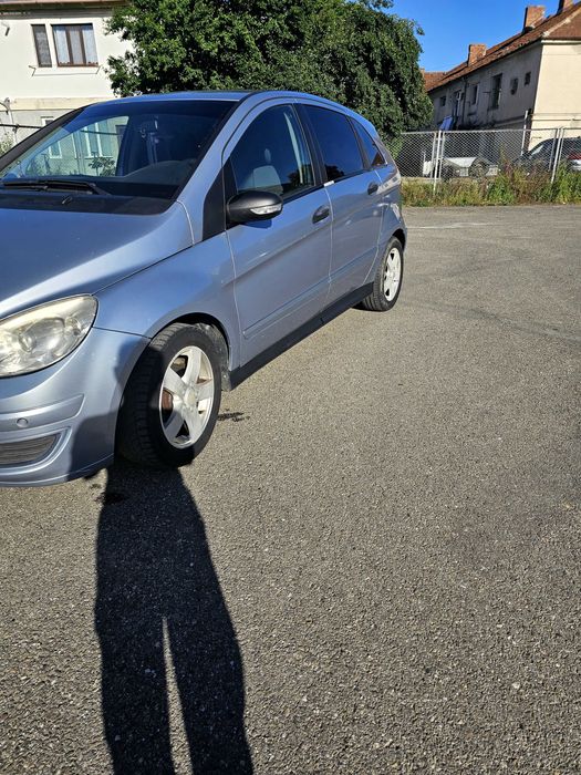 MERCEDES-BENZ B-Class 0 — imagine 3