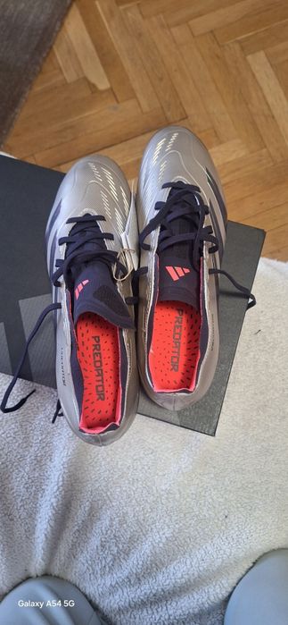 Футболни обувки Adidas Predator