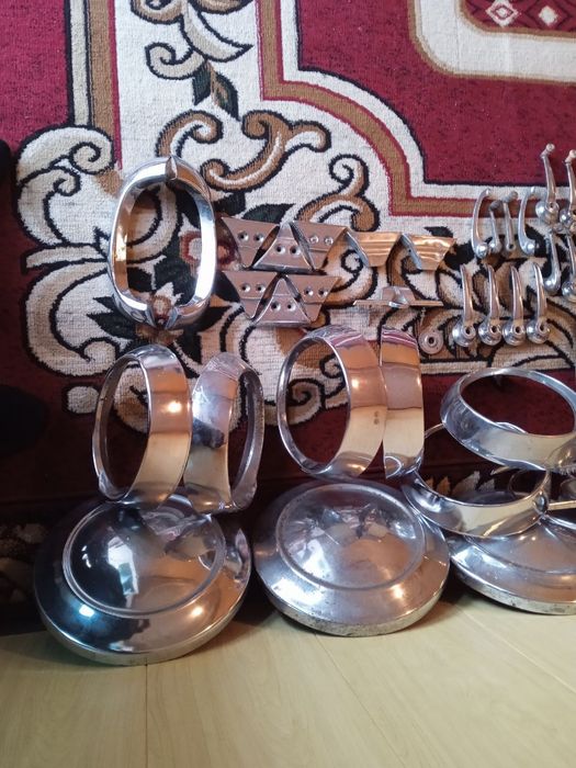 Волга запчасть сотилади