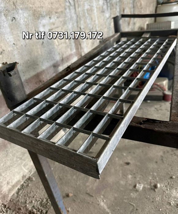 Trepte zincate galvanizate