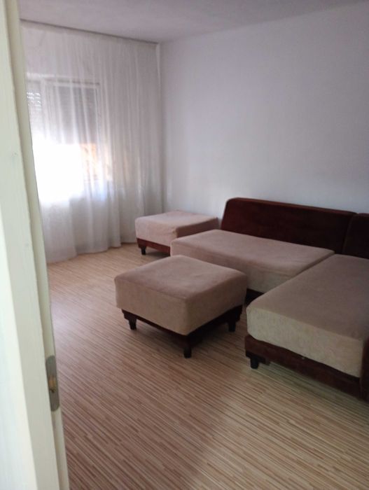 Garsoniera de vânzare.