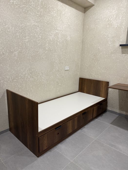 продам одноместную кровать