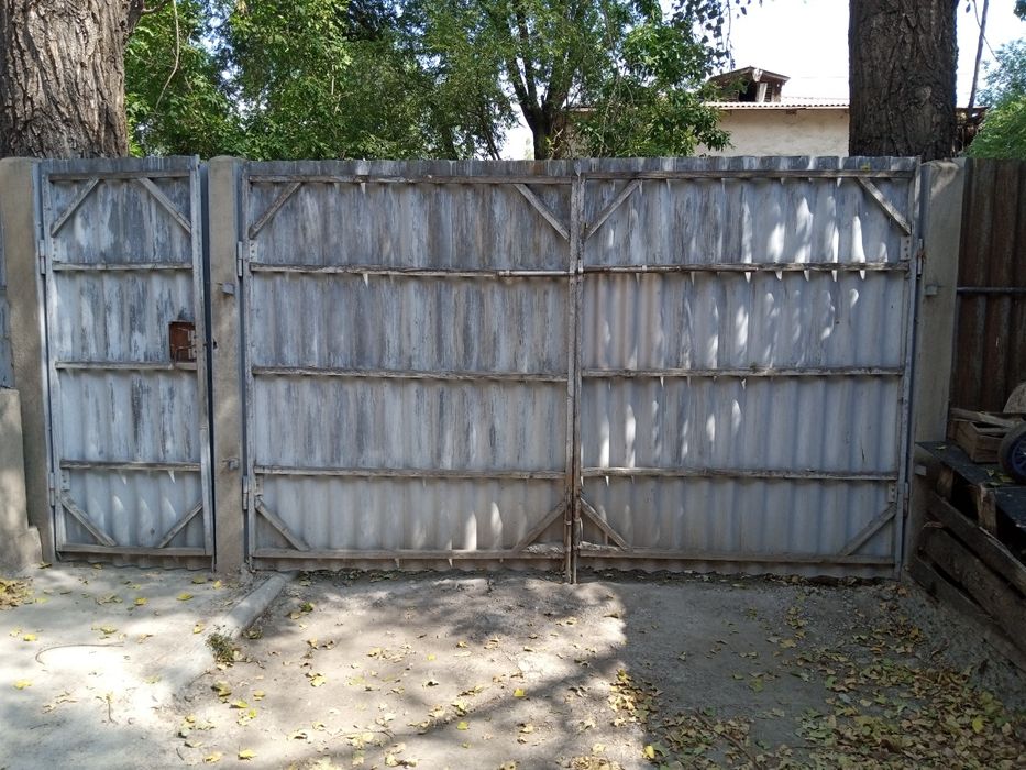 Ворота с калиткой