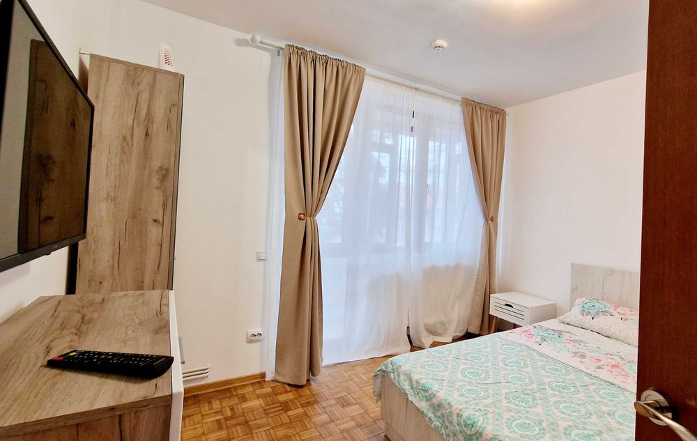 Inchiriere apartament 2 camere regim hotelier Pitești Centru turistic