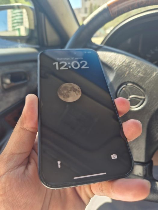 Iphone 15 в отличном состоянии