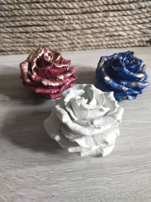 Роза неуведающая.Гипсовые фигурки в форме розы!
