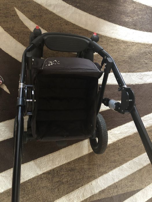 Детска количка две в едно