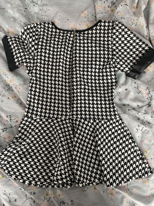 Блуза - къс ръкав