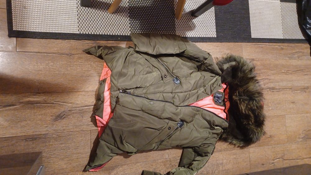 Дамско  яке  размер  L