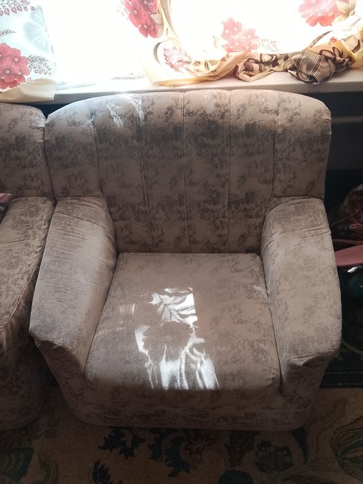 Продам диван за 20 тыс