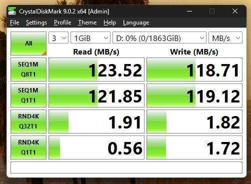 Жесткий диск WD Purple 2TB (WD20EJRX) в отличном состоянии