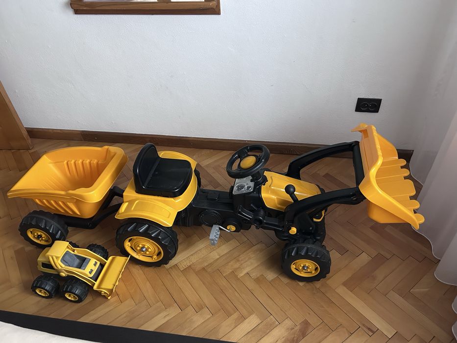 Escavator cu pedale + remorca Pilsan