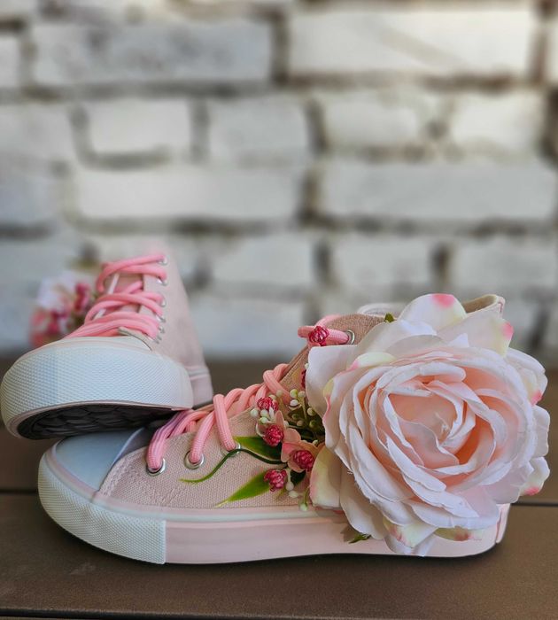 Декорирани кецове 36 номер