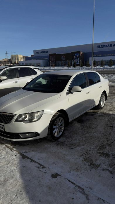 Skoda Superb 2013