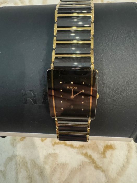 Продам часы Rado унисекс оригинал