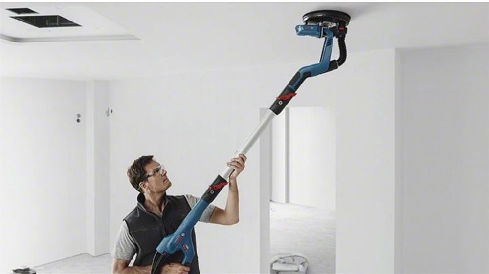 Шлифовальная машина Bosch Professional.
