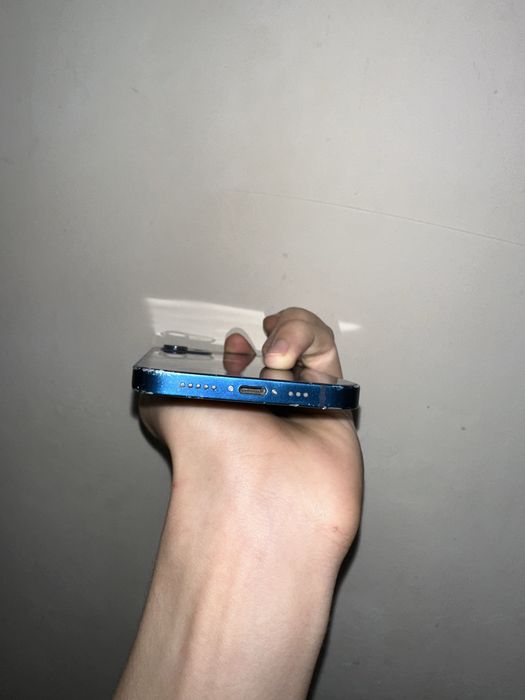 Iphone 12 / 64 / Blue