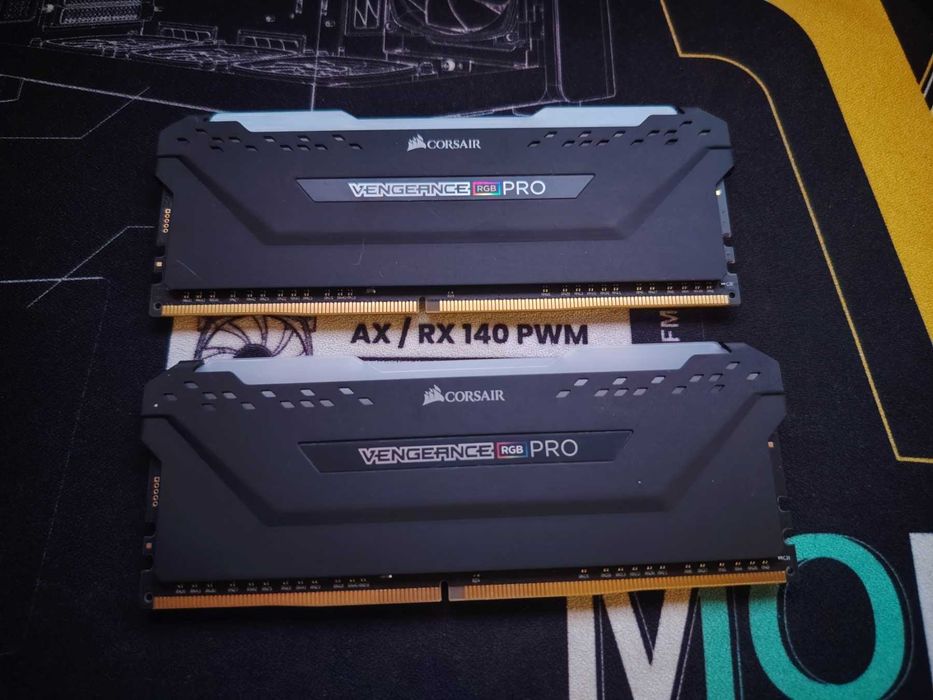Рам памет Corsair Vengeance RGB Pro 32GB (2x16GB) DDR4 3200Mhz