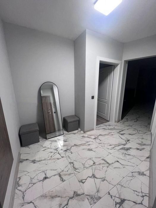 Двустаен апартамент в ж.к. Студентски град.