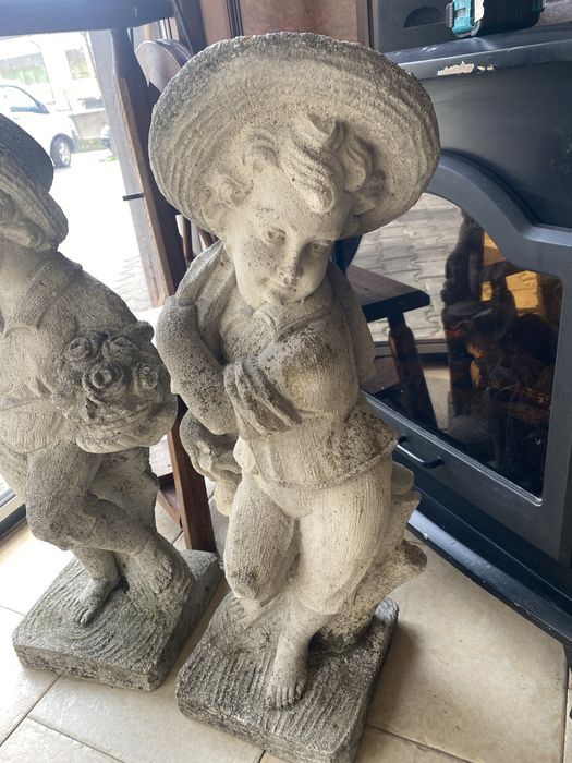 Продавам циментови фигури