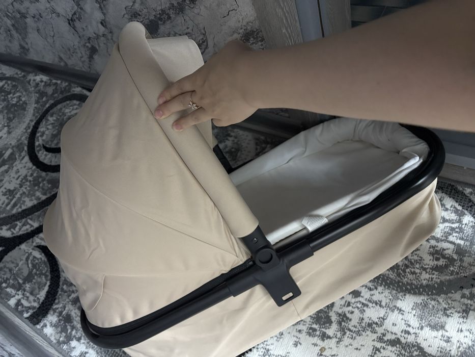 Коляска Labala 2в1.